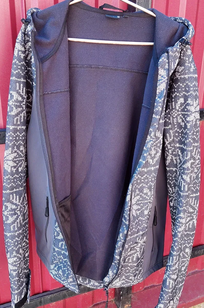 демісезонна комбінована куртка софтшелл (softshell) бренду Everton — фото 3