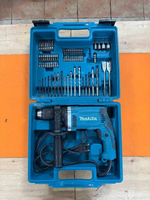 Дриль ударний Makita HP1631 оригінал