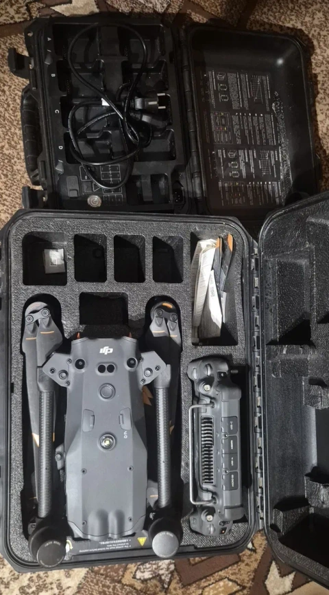 Дрон DJI Matrice 30T 2акума і зарядна станціяСтан нового 20 год нальоту