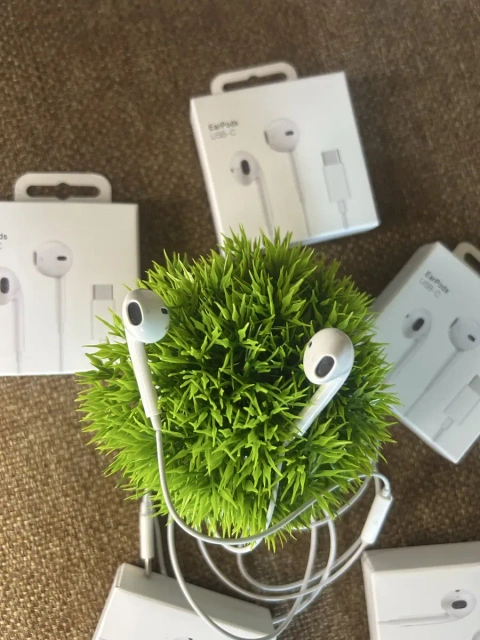 Дротові Навушники EARPODS Lightning/ Type C(1:1 як оригінал)