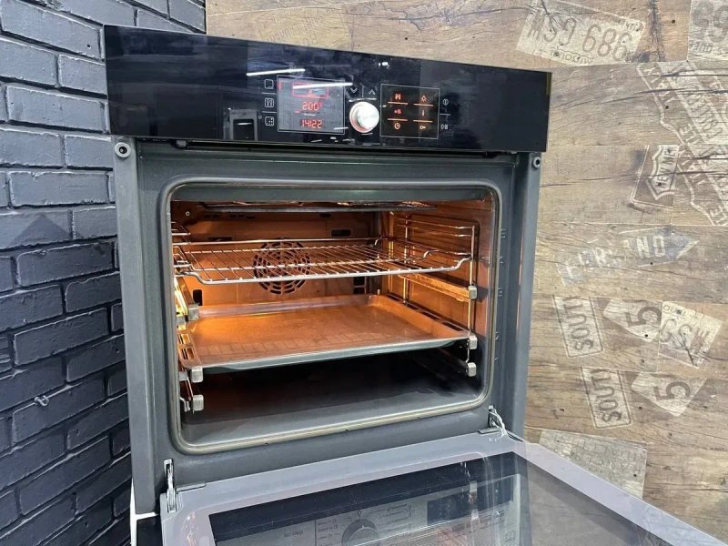 Духова шафа/духовой шкаф Bosch HBA534EB3 — фото 2