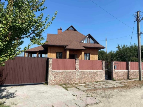 Двоповерховий будинок з ремонтом Ірпінь
