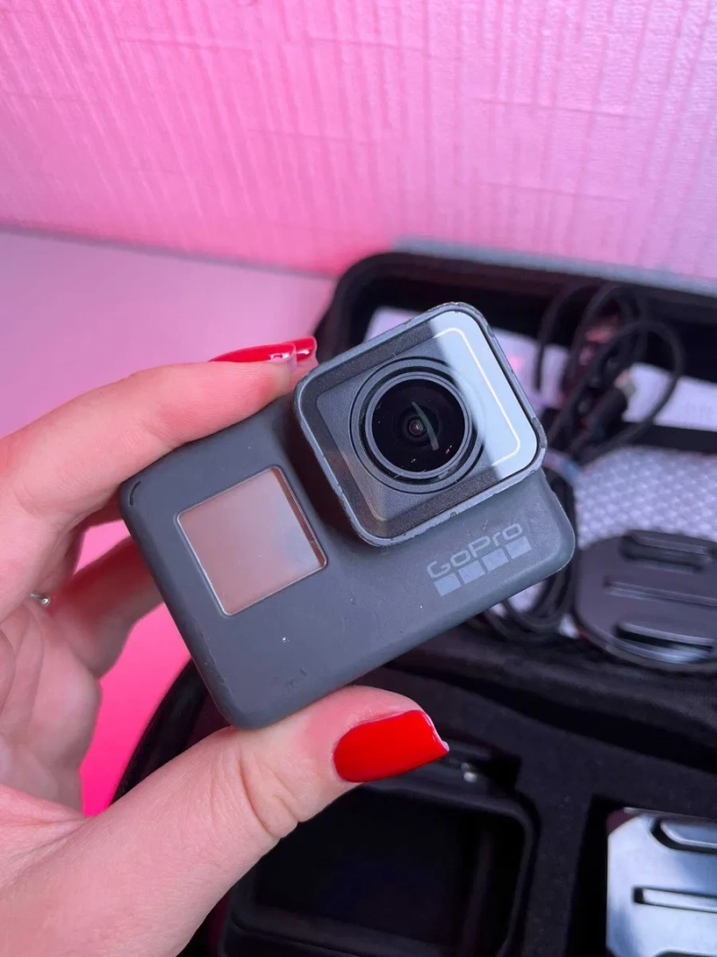 Екшн-камера GoPro Hero 6 з флешкою — фото 2