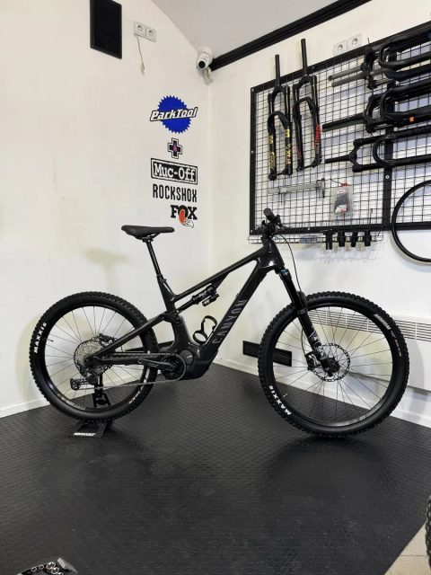Електро велосипед Canyon spectral:ON ( shimano ep8 900wh fox ebike підвіс електричка cube bosch brose yamaha specialized rockshox dt swiss giant yt )