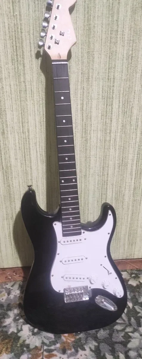 Електрогітара Stratocaster (SSS) / Электрогитара Стратокастер — фото 2