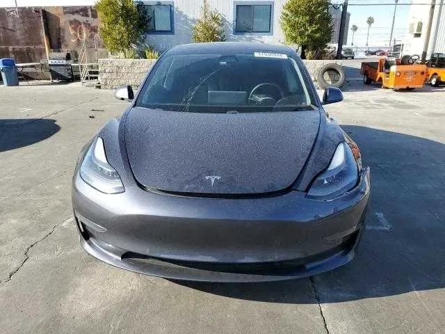 Електромобіль Tesla Model 3 Long Range 2022 року з США — фото 2