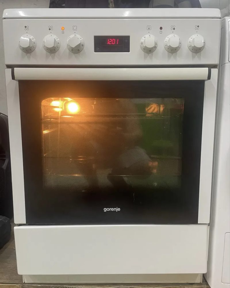 Електроплита Gorenje 60см. — фото 2