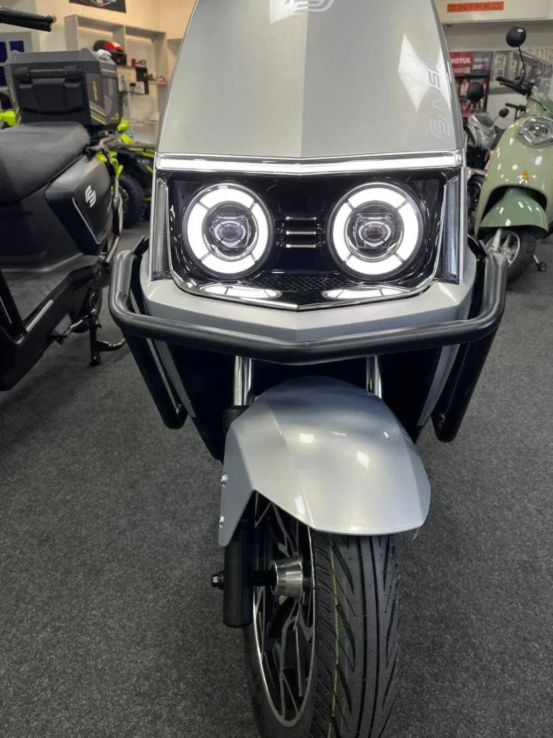 Электроскутер NISA K6 PRO Запас 110км, max 2.5квт АКЦІЯ !!! — фото 8