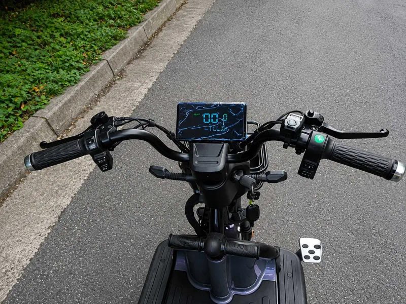 Електроскутер трицикл Crosser TR1 1500 W 77v 30A LFP/Grapfen 2026 База Vintik Shpuntik Графитовый — фото 8