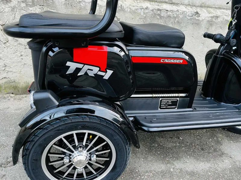 Електротрицикл электроскутер 1500W Lifepo 4 30a 77v трьох колісний Crosser TR-1 PRO сірий LFP/Grafen чорно-червоний — фото 5