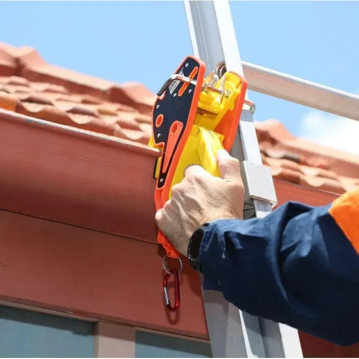 Фіксатор драбини Lock Jaw Ladder Grip (затискач до ринви) Стабілізатор для драбини Lock Jaw Ladder Grip / Кріплення Затискач стабілізатор для драбини — фото 2