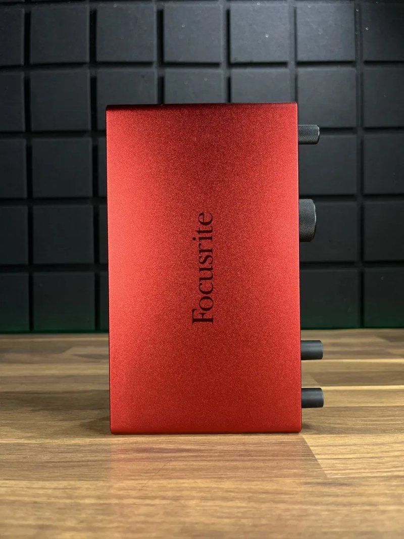 Focusrite Scarlett 2i2 4th gen (БЕЗКОШТОВНА доставка) — фото 2