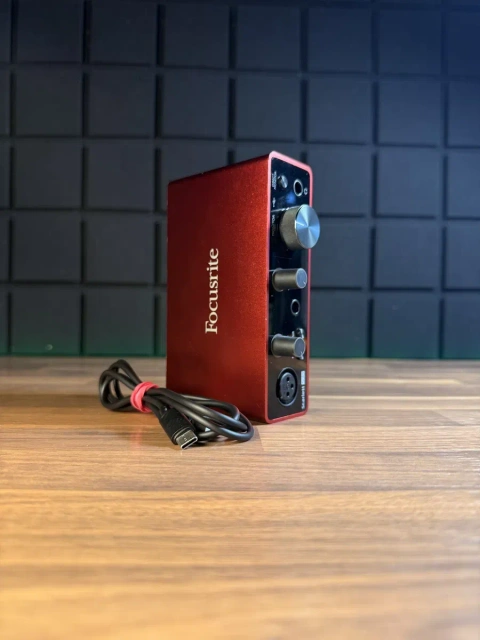 Focusrite Scarlett Solo 3rd Gen (БЕЗКОШТОВНА Доставка!)