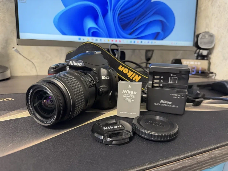 Фотоаппарат Nikon D3000 + объектив 18-55mm | Полный комплект | Идеал — фото 2