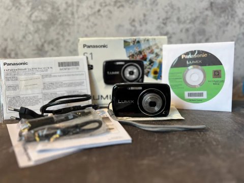 Фотоаппарат Panasonic Lumix DMC-S1 12.1 Мп