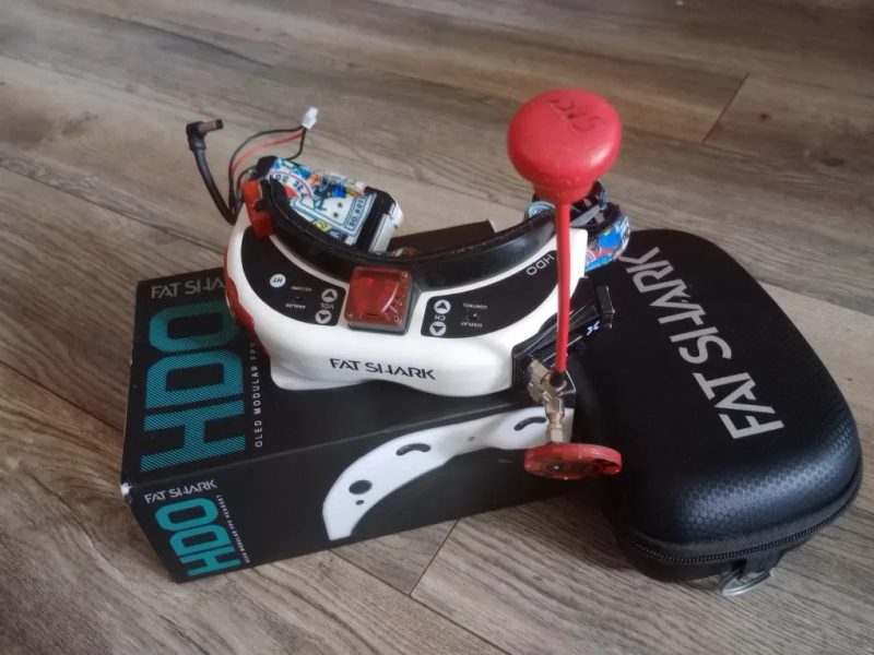 FPV комплект: окуляри Fatshark HDO з приймачем Foxeer 5.8+ дрон 65 мм hummingbird v4 від newbeedrone — фото 6