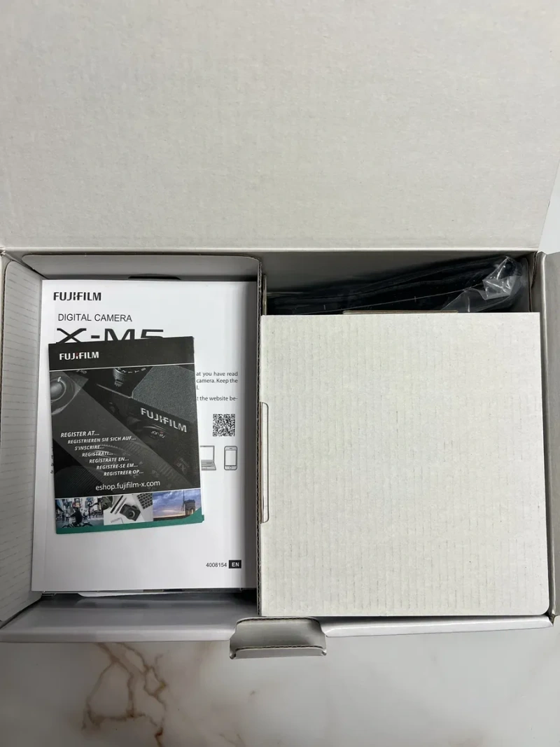 Fujifilm X-M5 Silver + XC 15-45mm f/3.5-5.6 OIS PZ — фото 3