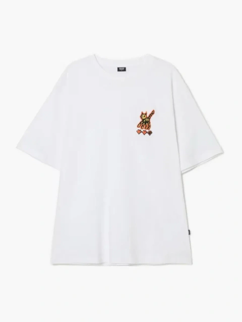 Футболка біла, оздоблена вишивкою 2XL