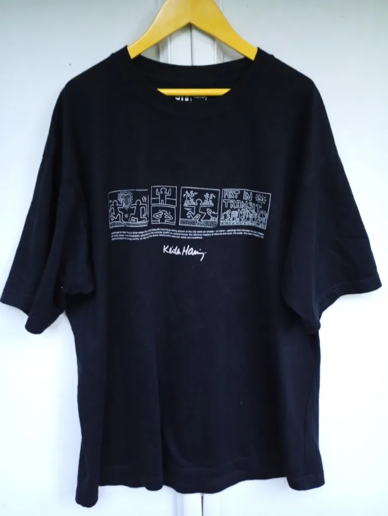Футболка черная Uniqlo UT x Keith Haring — фото 2