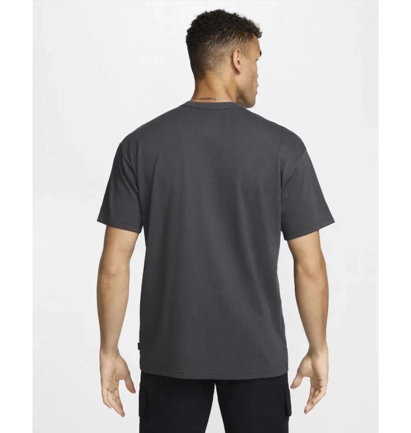 Футболка Nike T-Shirt Sportswear Premium Essentials Black оригінал DO7392-060 — фото 2