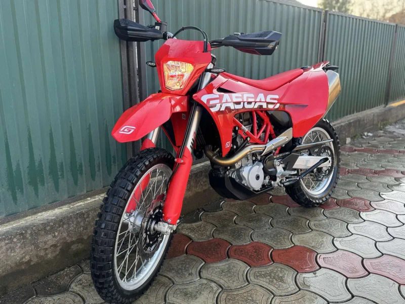 Gas gas es700, Ktm 690, Hysqvarna 701 — фото 2