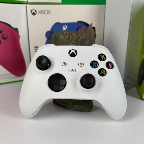 Геймпад Microsoft Xbox Series Controller Robot White Б/У контролер іксбокс сіріес майкрософт бездротовий асортимент пад іксбокс