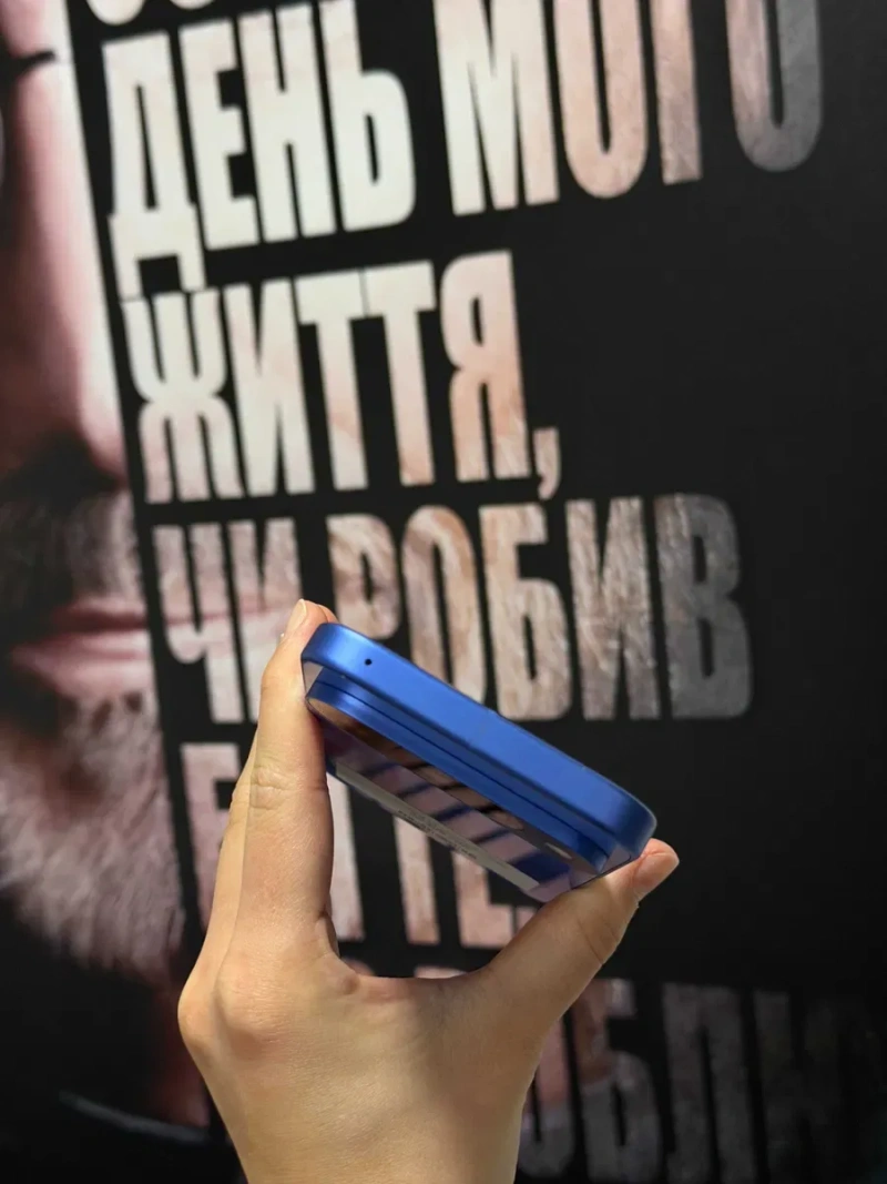 Google Pixel 10 12/128GB Indigo Чудовий стан — фото 4