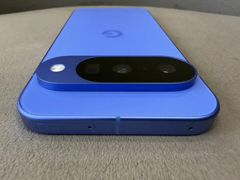 Google Pixel 10 12/128GB Indigo, Obsidiab (Global Version) — фото 2
