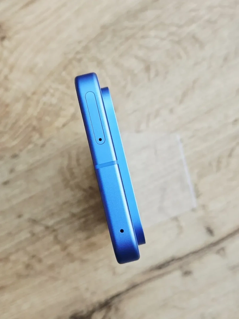 Google Pixel 10 12/128gb Indigo. Європейська версія — фото 3