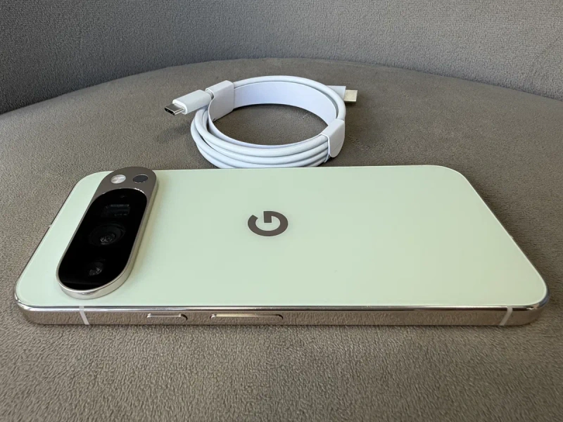 Google Pixel 10 Pro XL 16/256GB Moonstone — фото 6