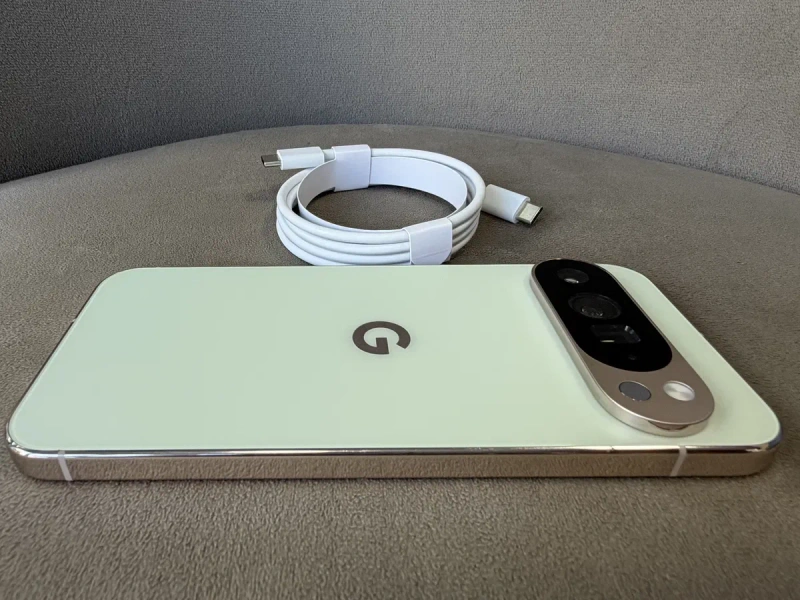 Google Pixel 10 Pro XL 16/256GB Moonstone — фото 7