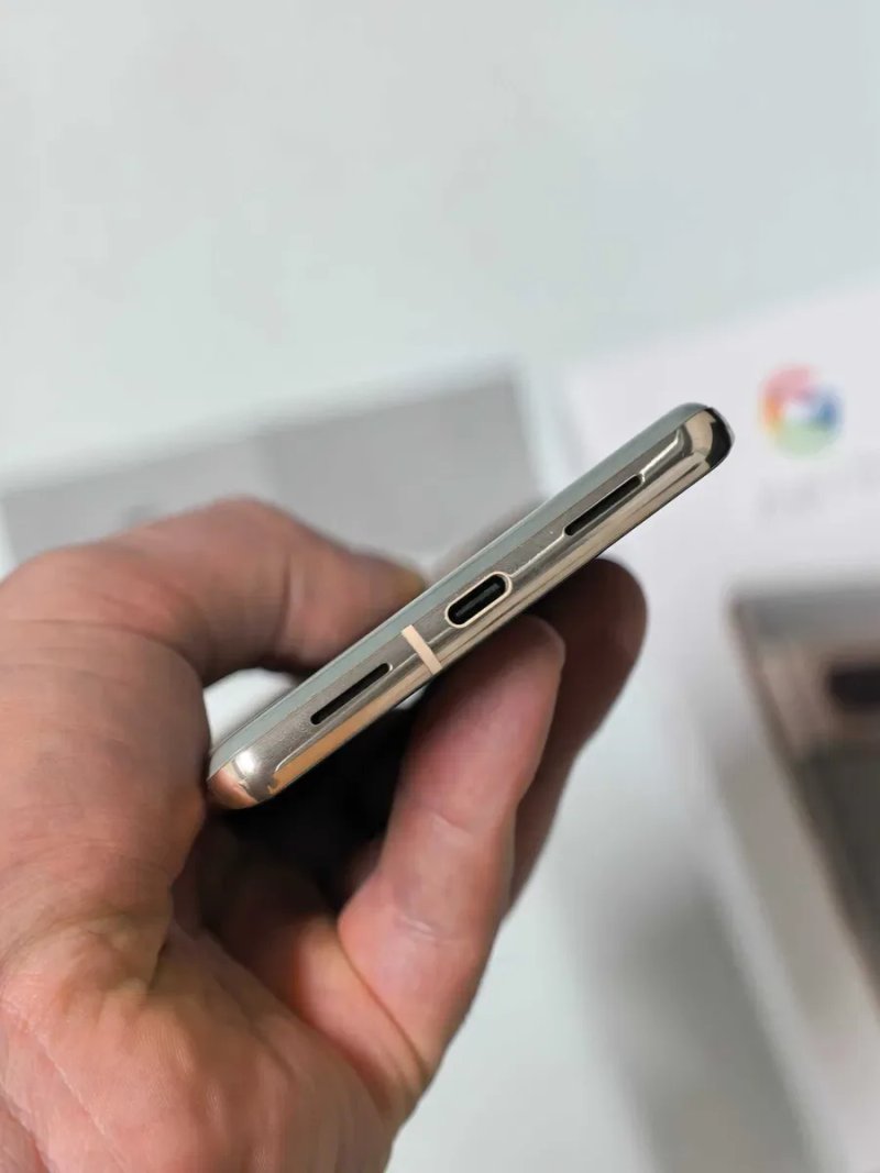 Google Pixel 7 Pro Hazel  12/128 GB Идеал — фото 3