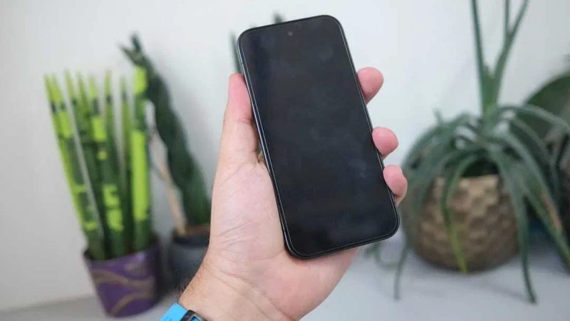 Google Pixel 9a 8/128GB (Obsidian) Neverlock гарний стан — фото 8