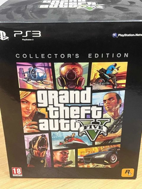 Grand Theft Auto V Collectors Edition PS3 плюс PS4 SteelBook
