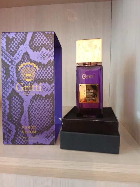 Gritty Violet Venom оригінал схожі на Devils intrigue
