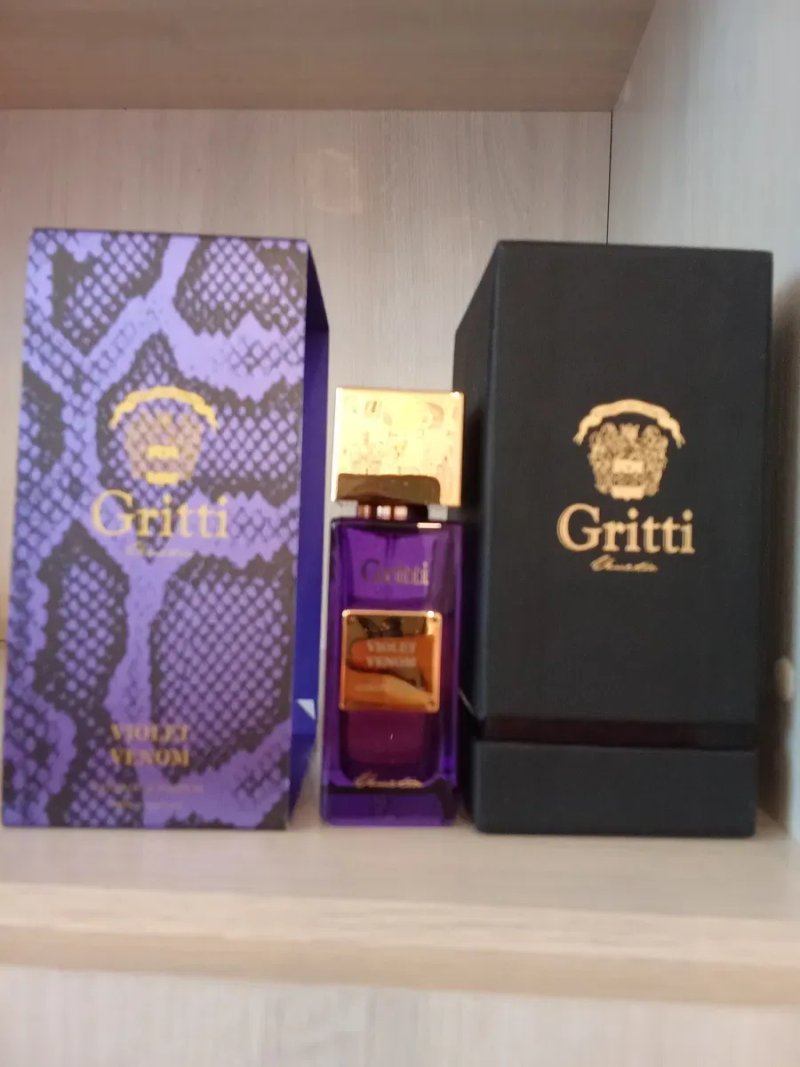 Gritty Violet Venom оригінал схожі на Devils intrigue — фото 2