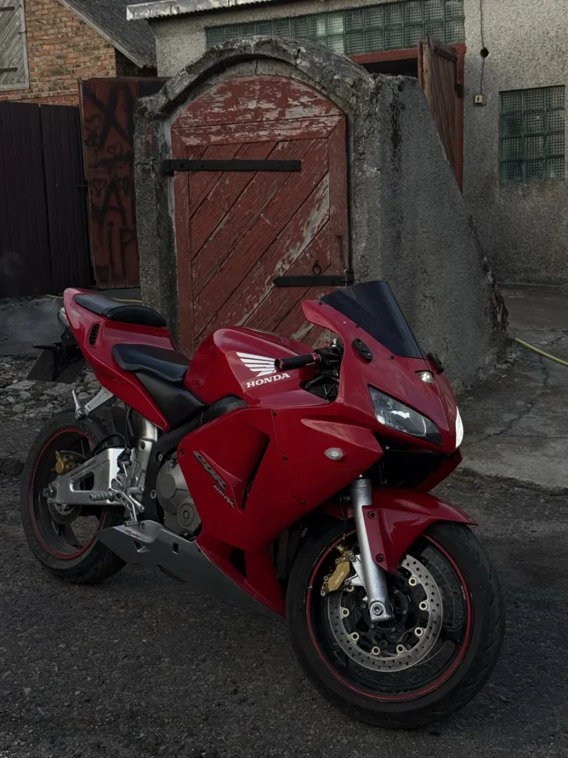 Honda CBR 600 RR — фото 3