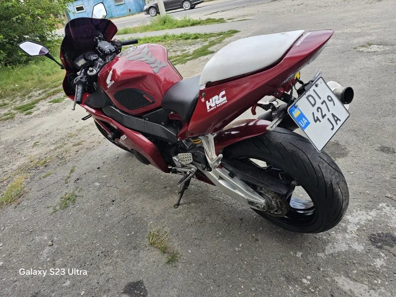 Honda CBR 954RR Fireblade 2002 — двигун 22 тис. км з Європи, документи — фото 5