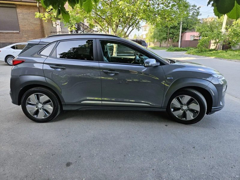 Hyundai Kona Electric Premium 64 kwh — фото 3
