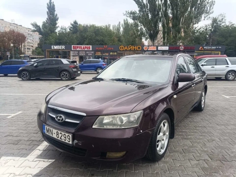 Hyundai Sonata продам