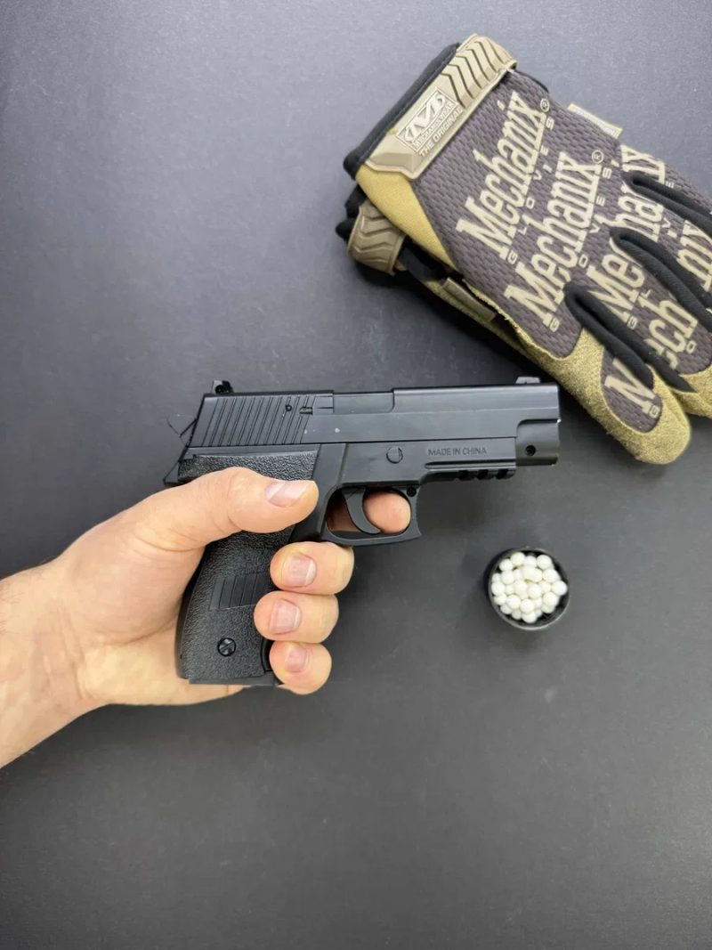 Іграшковий металевий пістолет Sig Sauer P226 ZM23 6 мм пружинний — фото 7