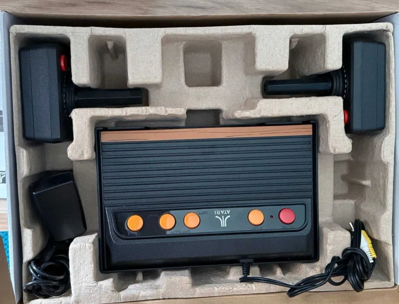 Ігрова консоль Atari Flashback 4 - 40th Anniversary Special Edition — фото 4