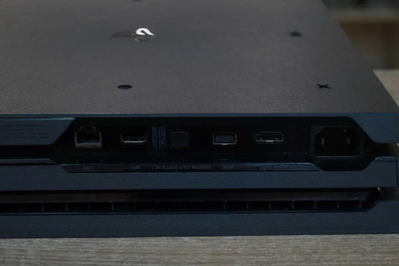 Ігрова консоль Sony PlayStation 4 PRO (1 000 ГБ) TVOYO — фото 5
