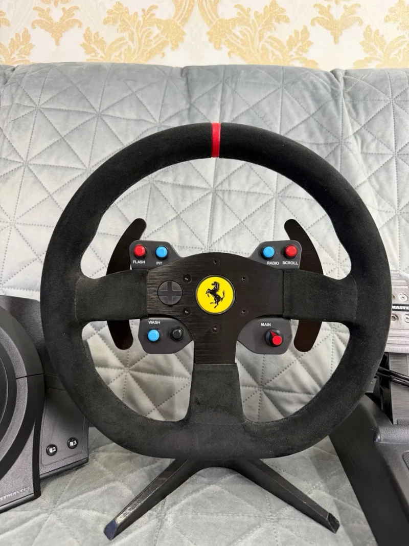Ігрове кермо Thrustmaster T300RS Alcantara Edition PS5\PS4\PC — фото 2