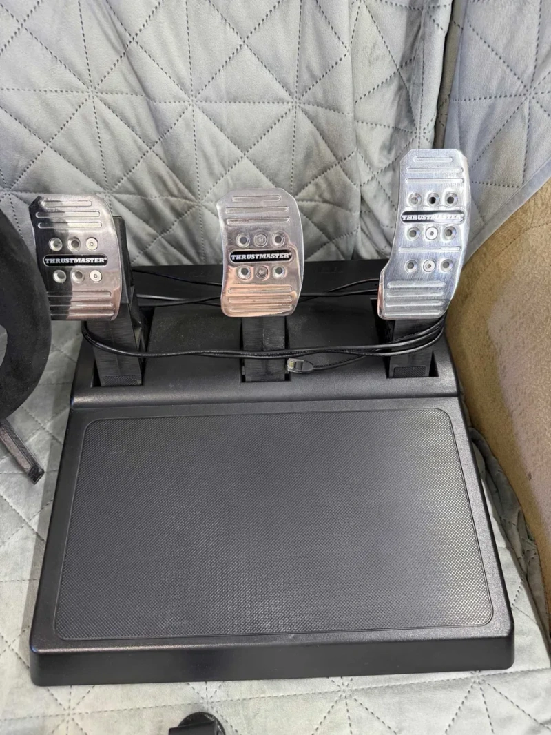 Ігрове кермо Thrustmaster T300RS Alcantara Edition PS5\PS4\PC — фото 5