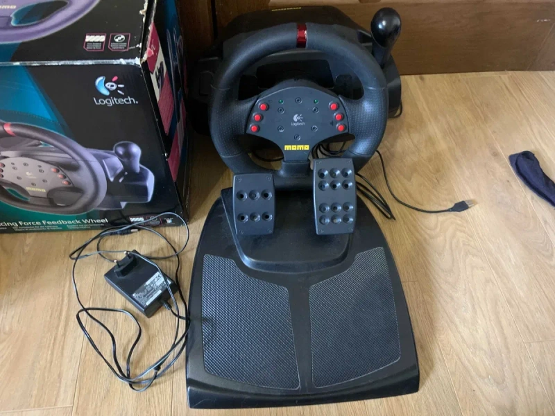 Ігровий руль Logitech Momo Racing PC/PS тести — фото 2