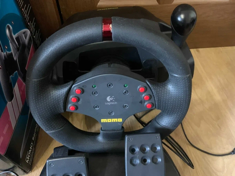 Ігровий руль Logitech Momo Racing PC/PS тести — фото 3