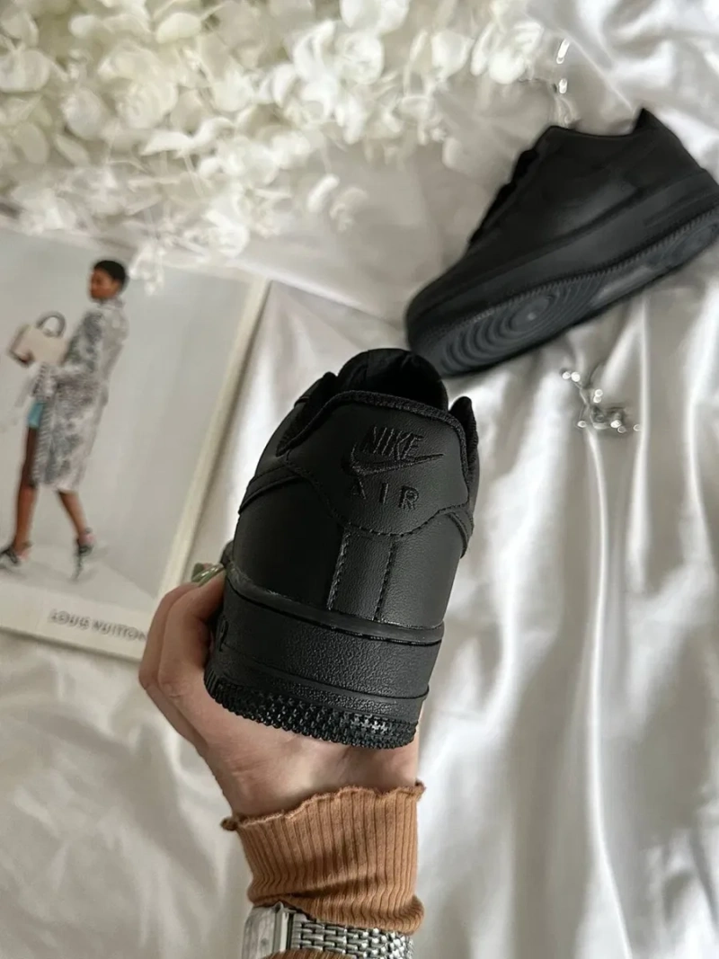 ІКросівки Кросівки Nike Air Force 1 — фото 4