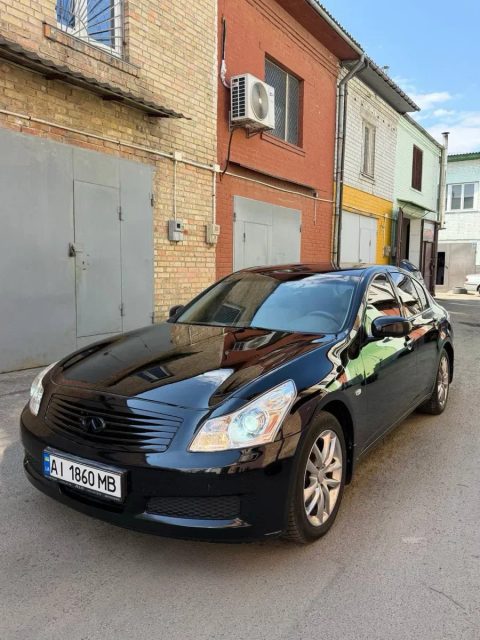 Інфініті ж 35 автомат повний привід газ
