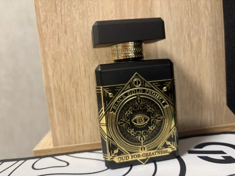 Initio parfums prives oud for greatness
